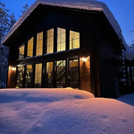 Snow&pine Log Levi With Sauna & Hot Tub Kittilä
