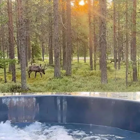 Ferienhaus Snow&pine Log Levi With Sauna & Hot Tub Kittilä