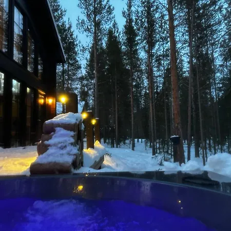 Ferienhaus Snow&pine Log Levi With Sauna & Hot Tub *