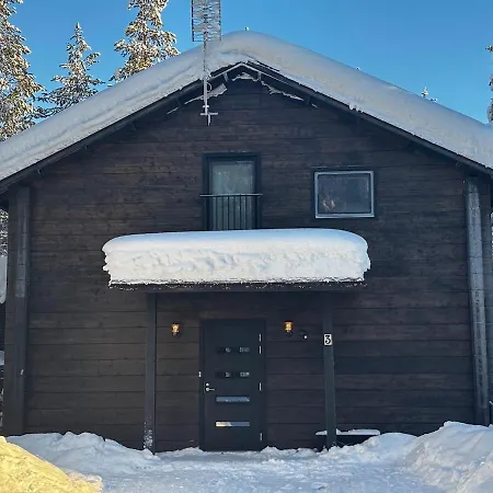 Ferienhaus Snow&pine Log Levi With Sauna & Hot Tub